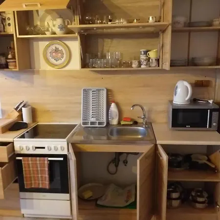 Turisticky Apartmanovy Domcek 11 Appartement Runina