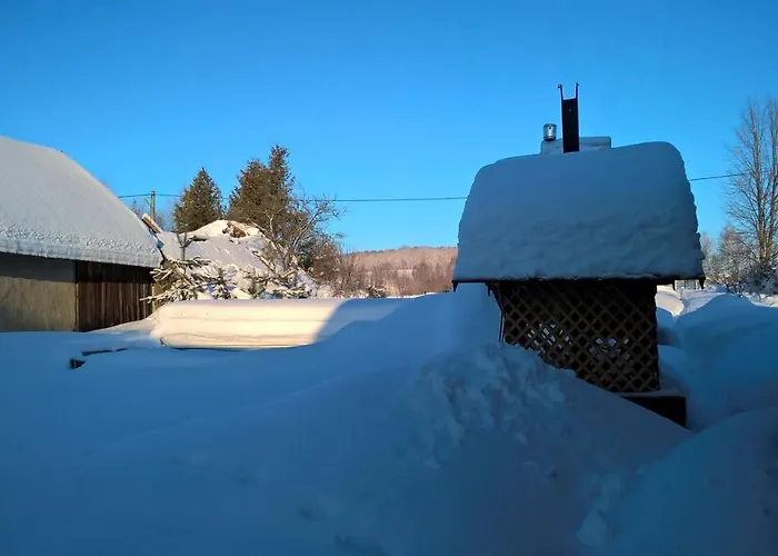 Turisticky Apartmanovy Domcek 11 *